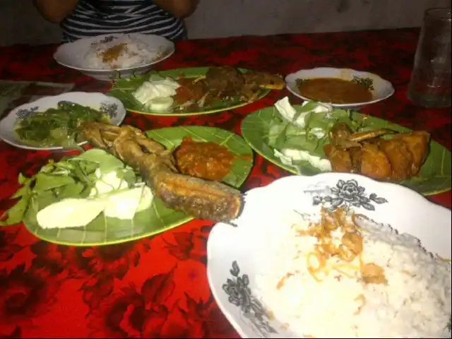 Pecel Lele Kuncoro Seafood