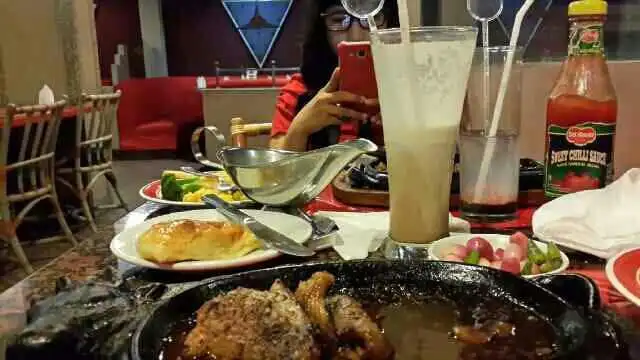 Gambar Makanan Gandy Steak House 8