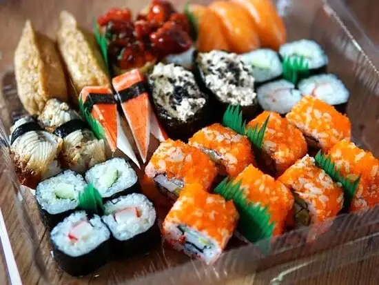 Sushi Go Food Photo 9