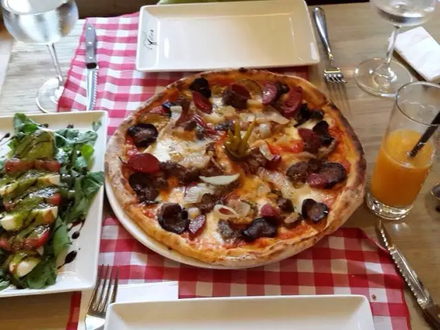 il Vicino Pizzeria'nin yemek ve ambiyans fotoğrafları 42