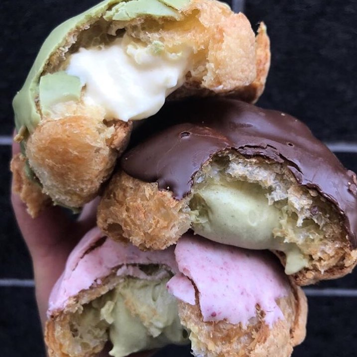 Beard Papa's terdekat Restoran dan Tempat Makan Bakery terdekat di