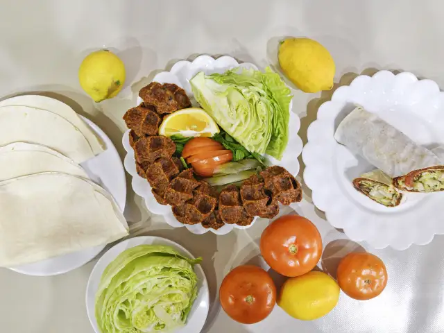 Adıyamanlı Çiğ Köfteci Erkan Usta'nin yemek ve ambiyans fotoğrafları 1