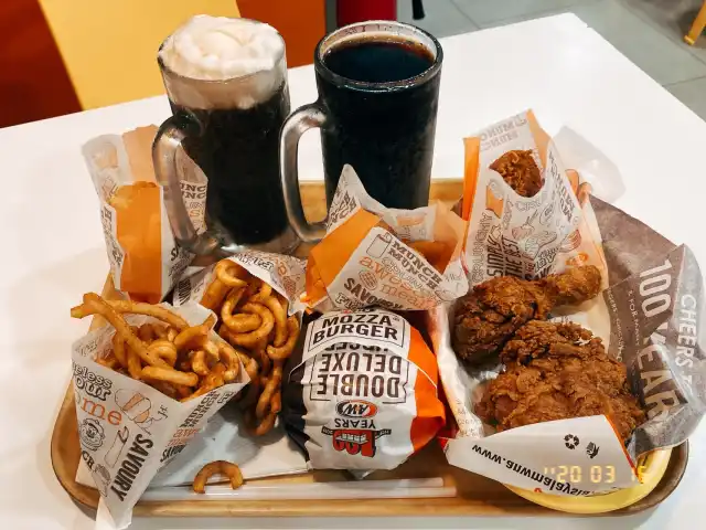 A&W Food Photo 13