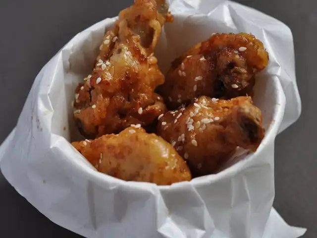 Wing Up! Food Photo 3