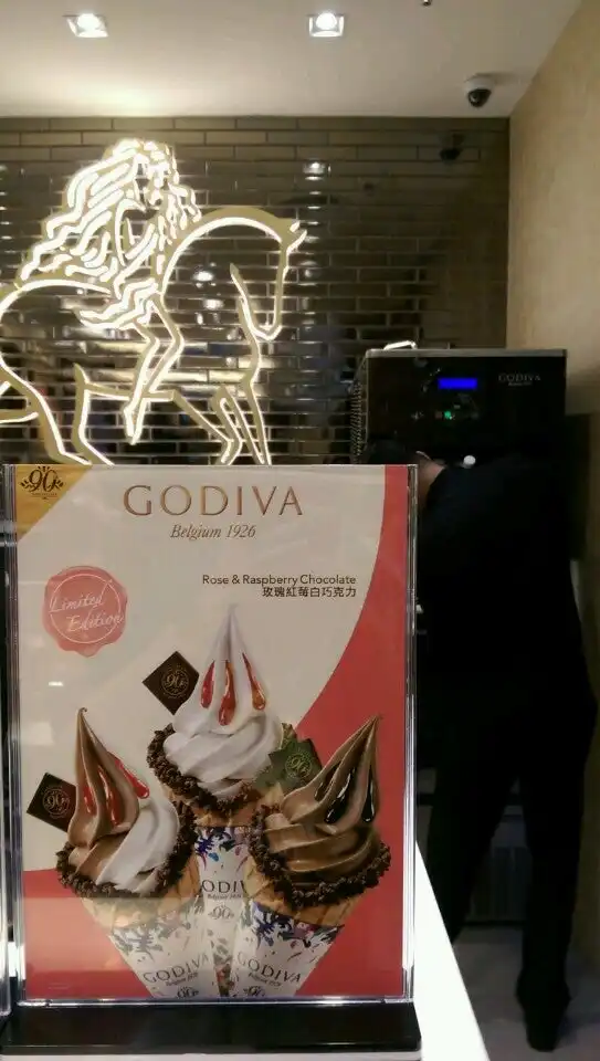 Godiva Food Photo 11