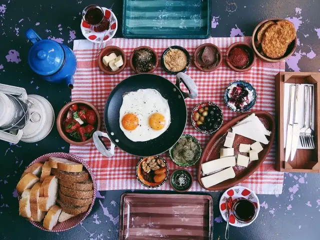 Mûnîs Bahçe'nin yemek ve ambiyans fotoğrafları 1