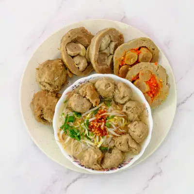 BAKSO ZURA