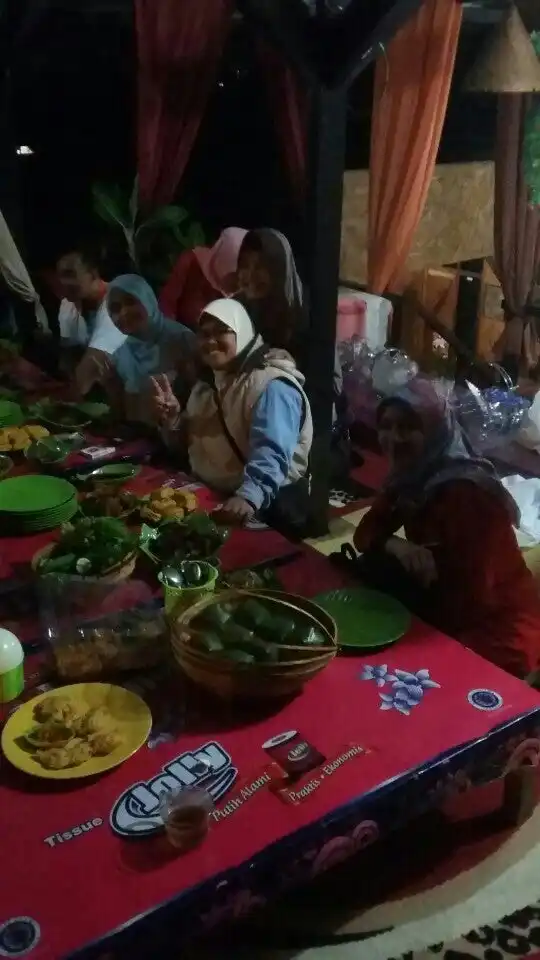 Gambar Makanan Saung Rengganis 2