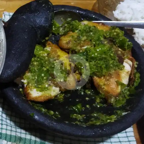 Gambar Makanan Ayam Penyet Cabe Ijo V6, Cilodong 12