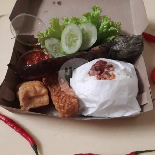 Gambar Makanan Pecel Ayam Mbak Wik, Tebet 10