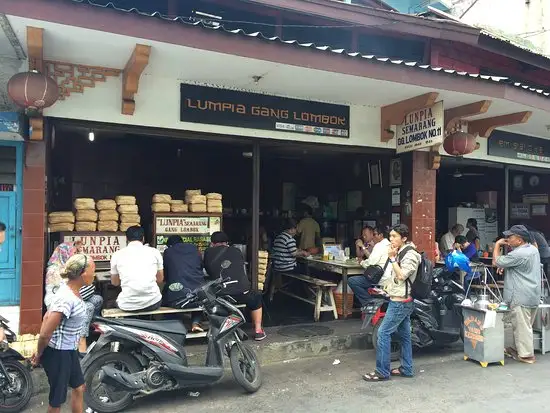 Gambar Makanan Loenpia Gang Lombok 9