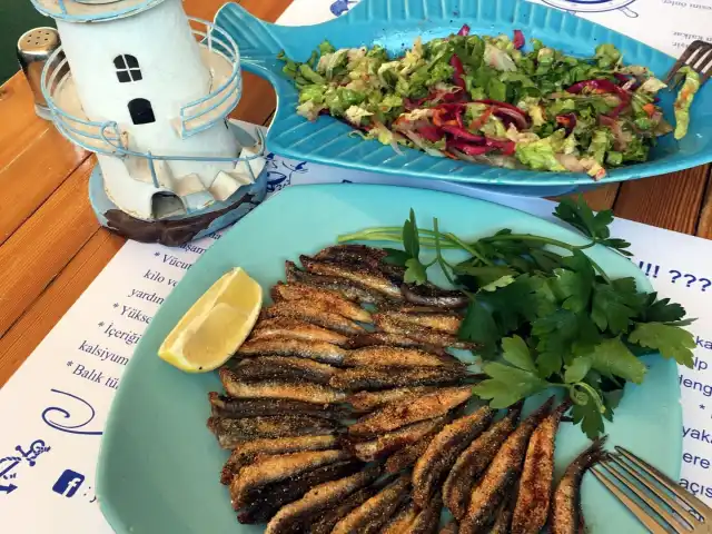 Yeniköy Balık Evi'nin yemek ve ambiyans fotoğrafları 8