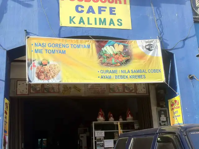 Gambar Makanan Food Court Cafe Kalimas 5