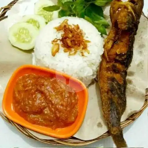 Gambar Makanan Pecel Lele Dan Ayam Pulo, Jl Situpete Pulo Rt04/10 10