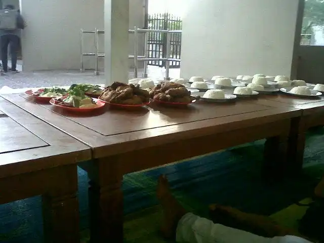 Gambar Makanan Ayam Ayam Resto 13