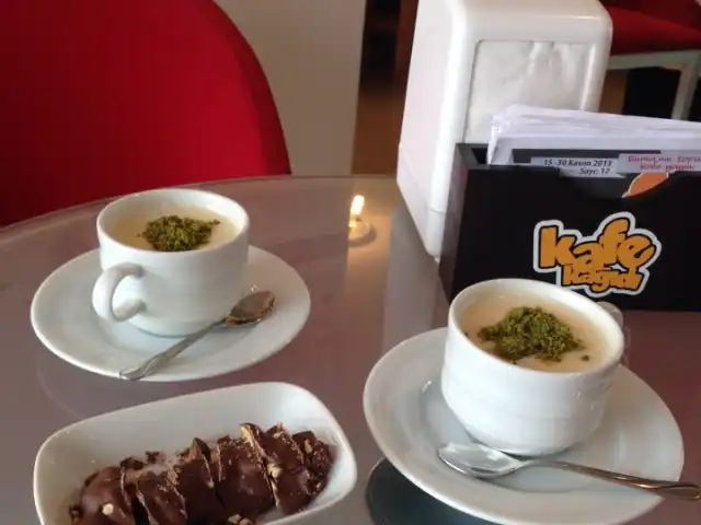Cafe de'Mola'nin yemek ve ambiyans fotoğrafları 1