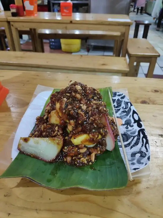 Gambar Makanan Rujak Kolam Medan 5