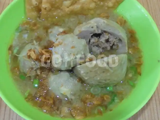 Gambar Makanan Bakso Solo Samrat, Wanea 2