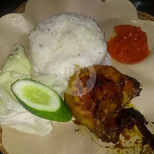 Gambar Makanan Warung Sederhana Bu Yanti, Ngaglik 4