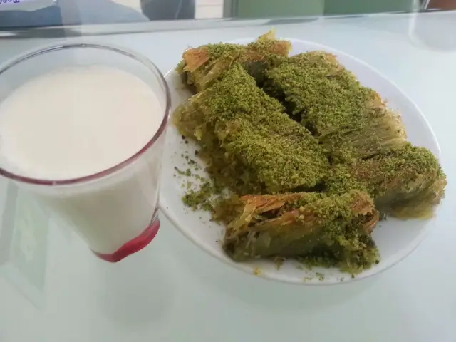 Abdullah Usta Kadayif & Künefe'nin yemek ve ambiyans fotoğrafları 2