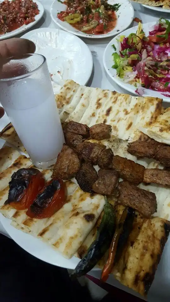 Gul Kasabi Kebapcisi'nin yemek ve ambiyans fotoğrafları 17