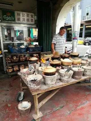 Lim Kee Clay Pot Chicken Rice Kampar