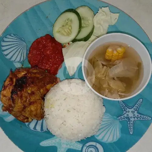 Gambar Makanan Ayam Bakar & Bakso Wak Erna 1