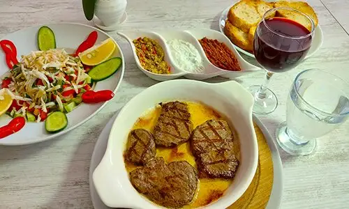 Kayapa Garipler Et Mangal'nin yemek ve ambiyans fotoğrafları 1