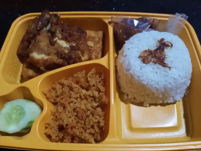 Gambar Makanan Ayam Goreng Borobudur 16