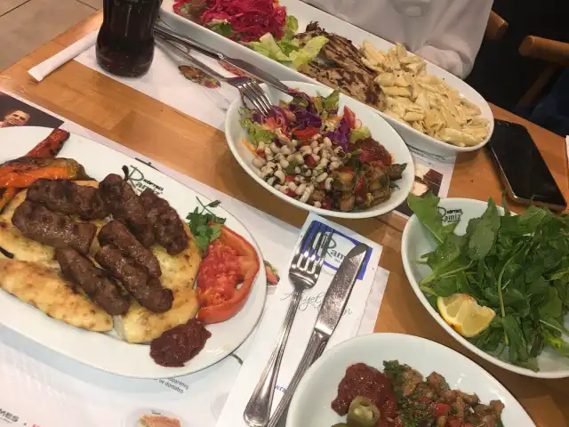 Köfteci Ramiz'nin yemek ve ambiyans fotoğrafları 13
