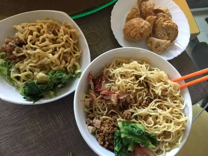 Bakmi Bisma 19 Asian