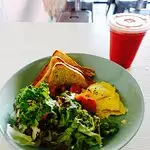 Raw Juicery + Eatery Food Photo 3