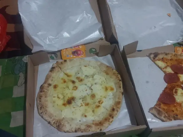 Gambar Makanan Pizza Hive 4