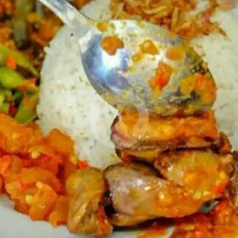 Gambar Makanan Ayam Crispy Nugroho Solo, Batua Raya 9