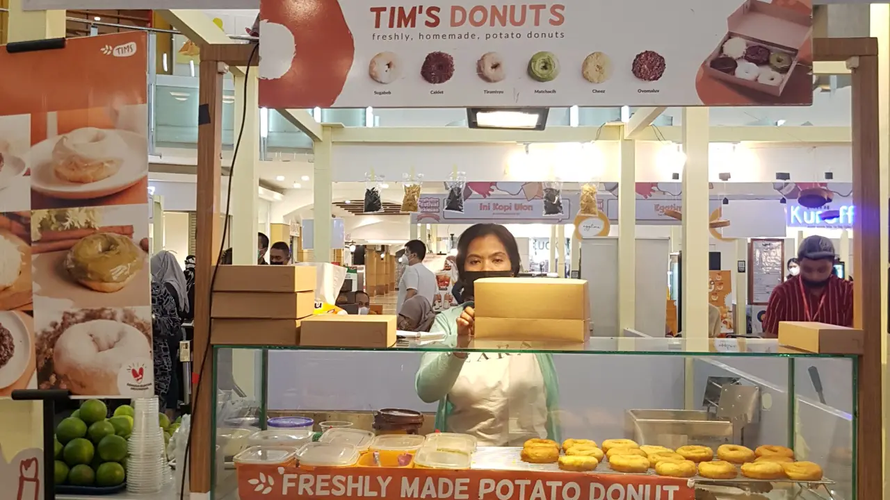 Tim's Donuts