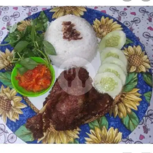 Gambar Makanan Warung Rindu Pecel Lele, Jl Tanah Merdeka 3