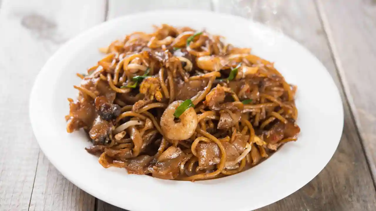 Uncle Lang Char Kuey Teow @ Wira Food Court
