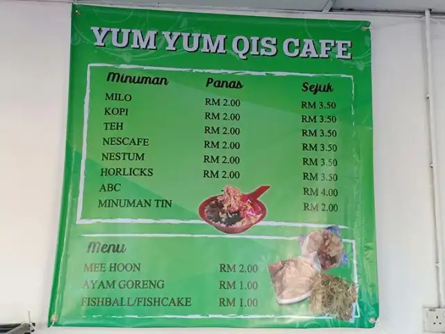 Yum Yum Qis Cafe
