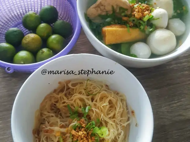 Gambar Makanan Bakso Ikan Telur Asin Ahan 6