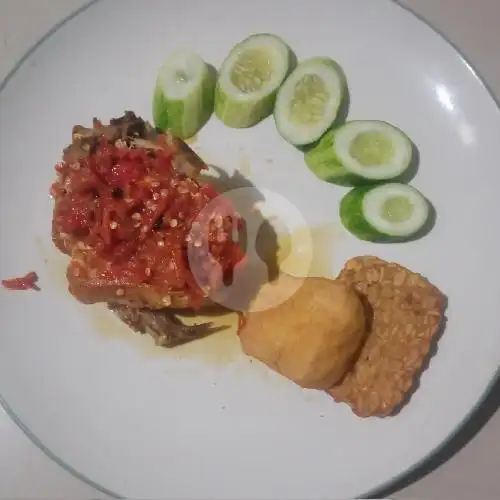 Gambar Makanan Pecel Ayam/Pecel Lele Gg.Saneng 9