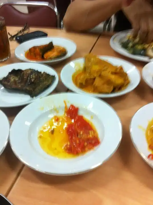 Gambar Makanan Restoran Sederhana 13