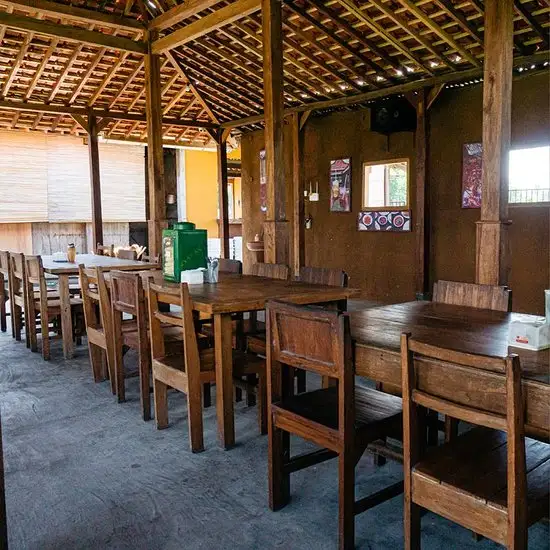 Gambar Makanan Warung Makan Ikan Segar 2