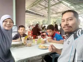 Warung Nasi Lemak Kota Raja