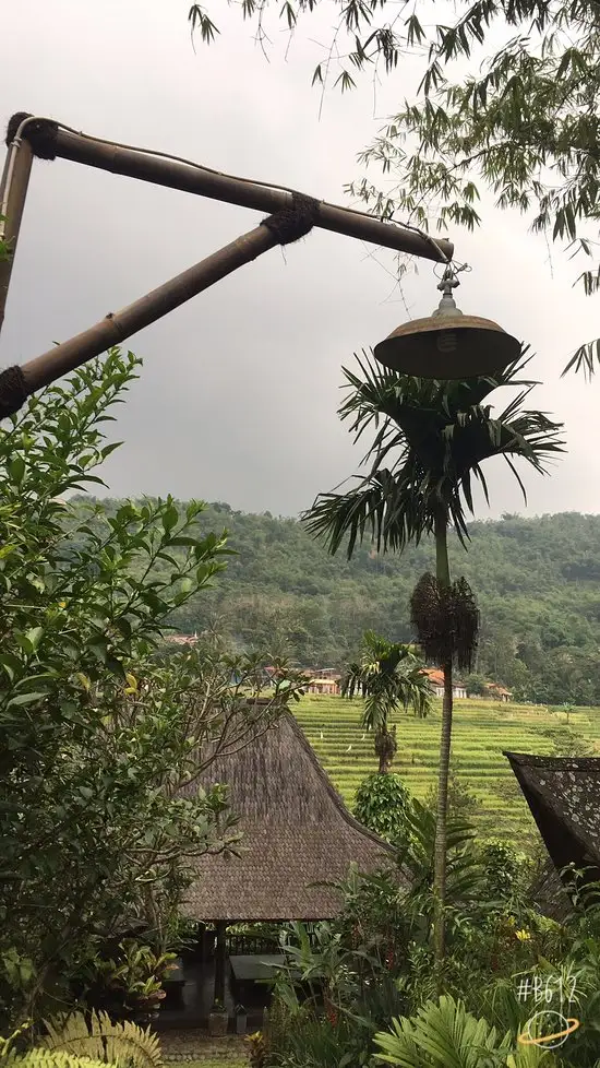 Gambar Makanan Liwet Pak Asep Stroberi 3