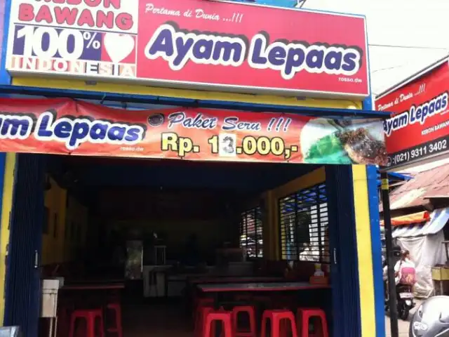 Ayam Lepaas