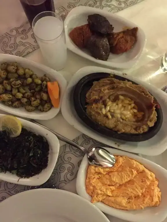 Bayazhan Restaurant'nin yemek ve ambiyans fotoğrafları 40