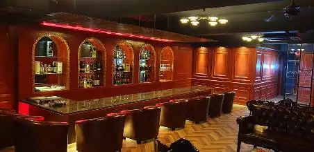 Da Vinci restaurant bar & karaoke