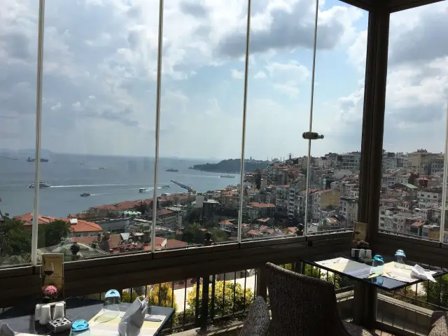 Hezarfen Bar & Lounge - CVK Park Bosphorus Hotel'nin yemek ve ambiyans fotoğrafları 10
