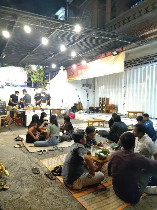 Gambar Makanan Angkringan Titik Boedjang 3