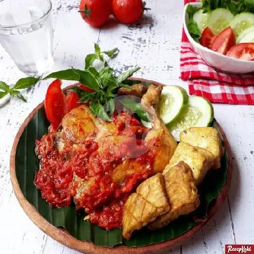 Gambar Makanan Warung Nyanyat, Banjarmasin Selatan 6